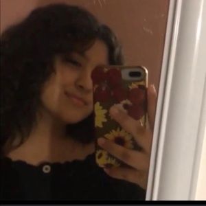 Meet your Posher, Valeria